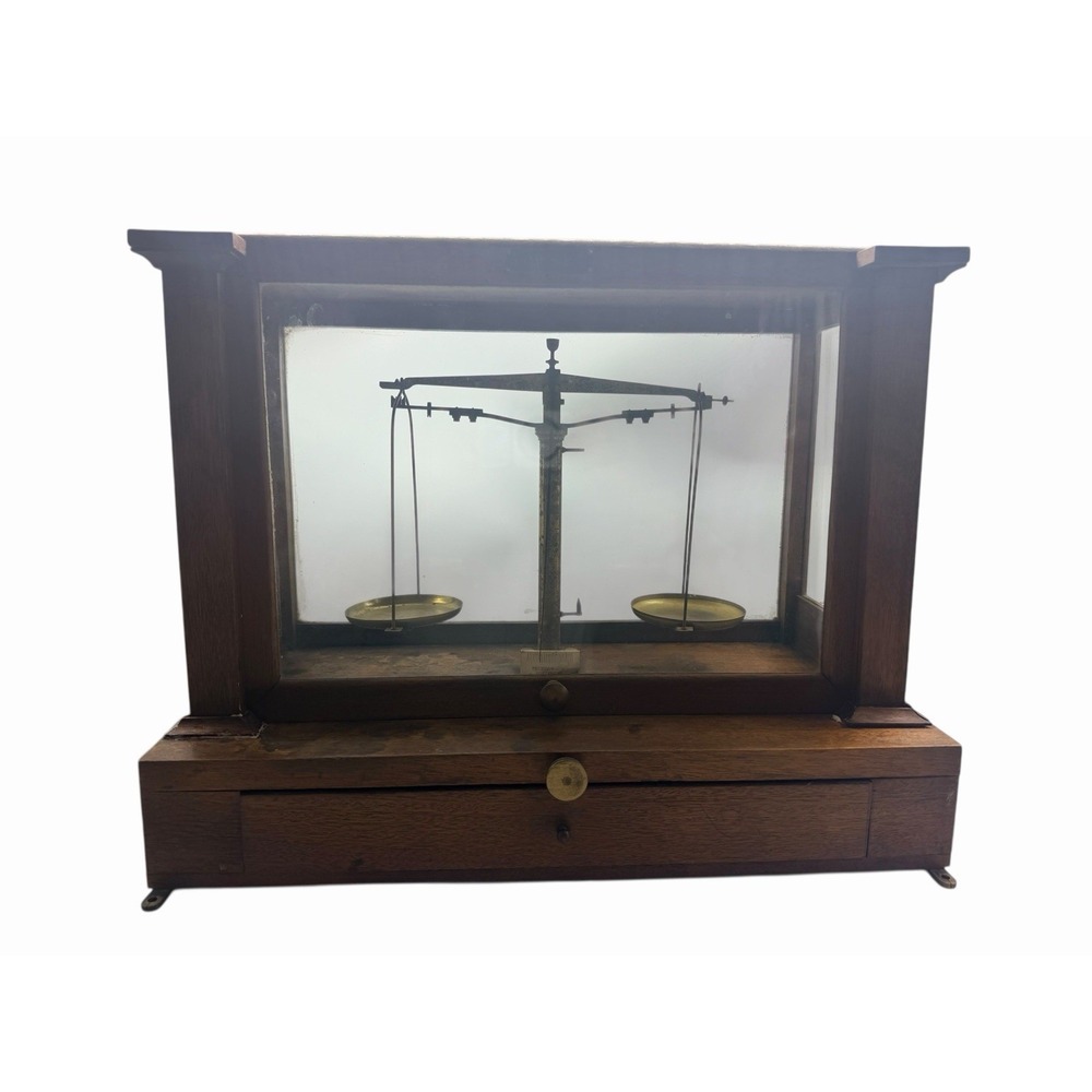 Antique Apothecary/Gold‎ Balance Scale and Weights - E.H. sargent & Co Chicago